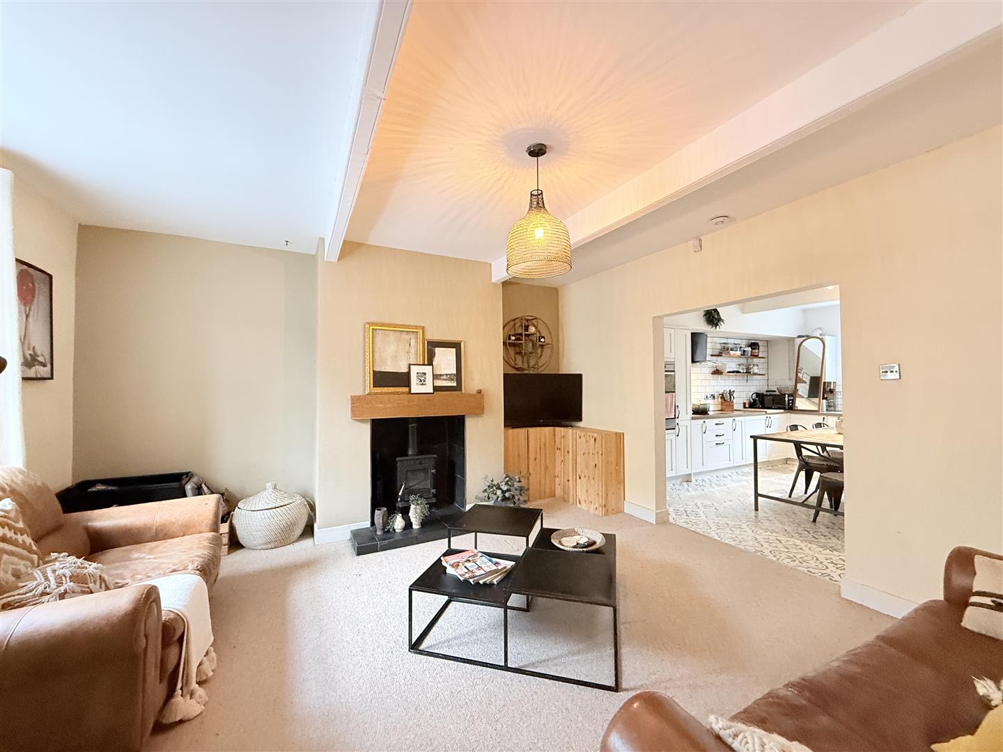 2 bed house - terraced in Staley Road, Mossley, Ashton-Under-Lyne – photo 5